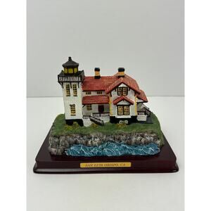 Oneida Studios Lighthouse Point Collection San Luis Obispo CA 1998 Figurine
